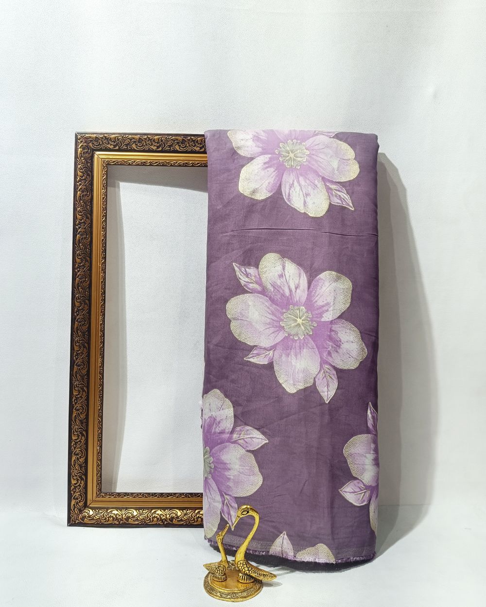 Printed Muslin (Foil) Light lavender Colour 42 Inches Width