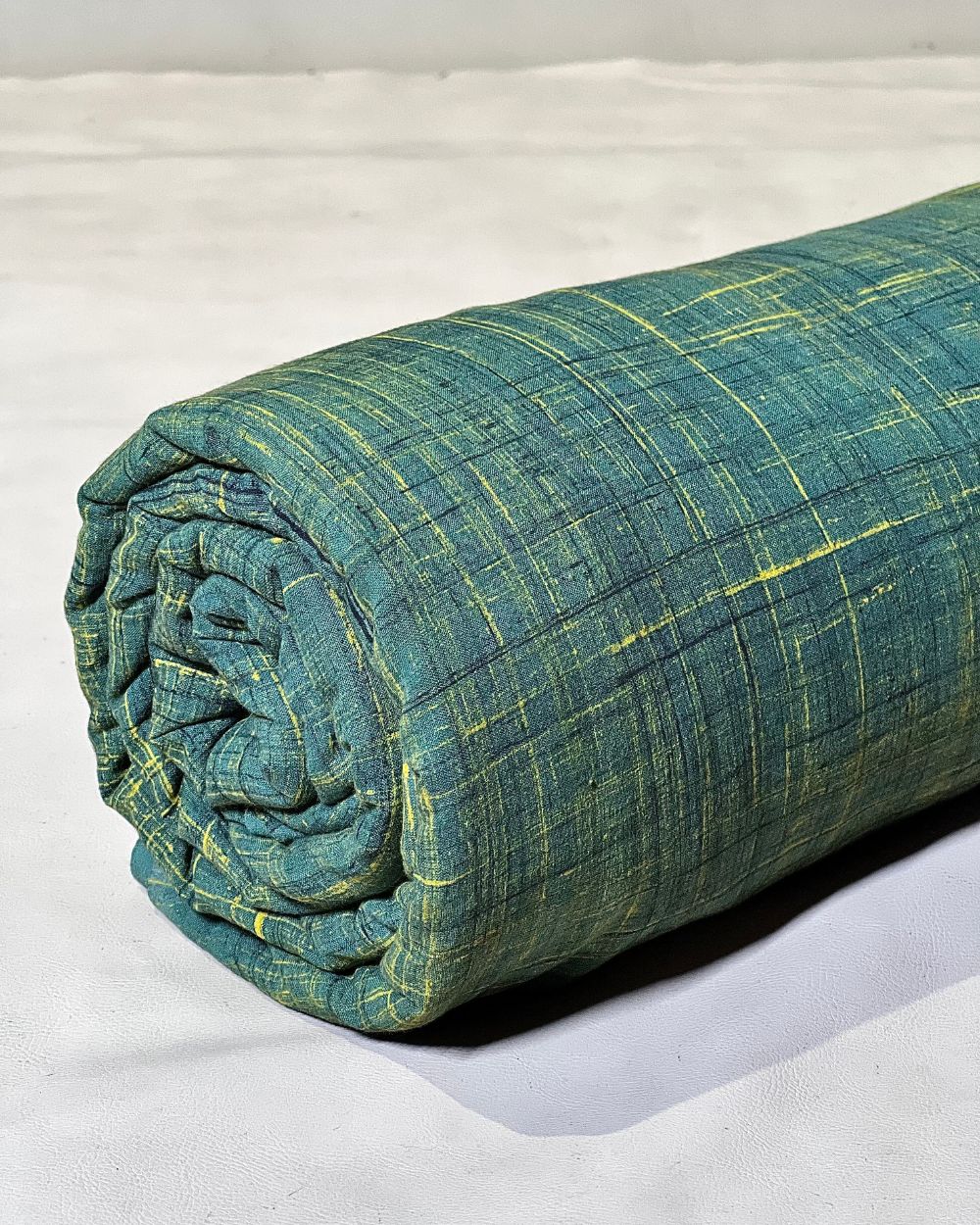 Cotton Brush Batik Plain Green Colour 44 Inches Width