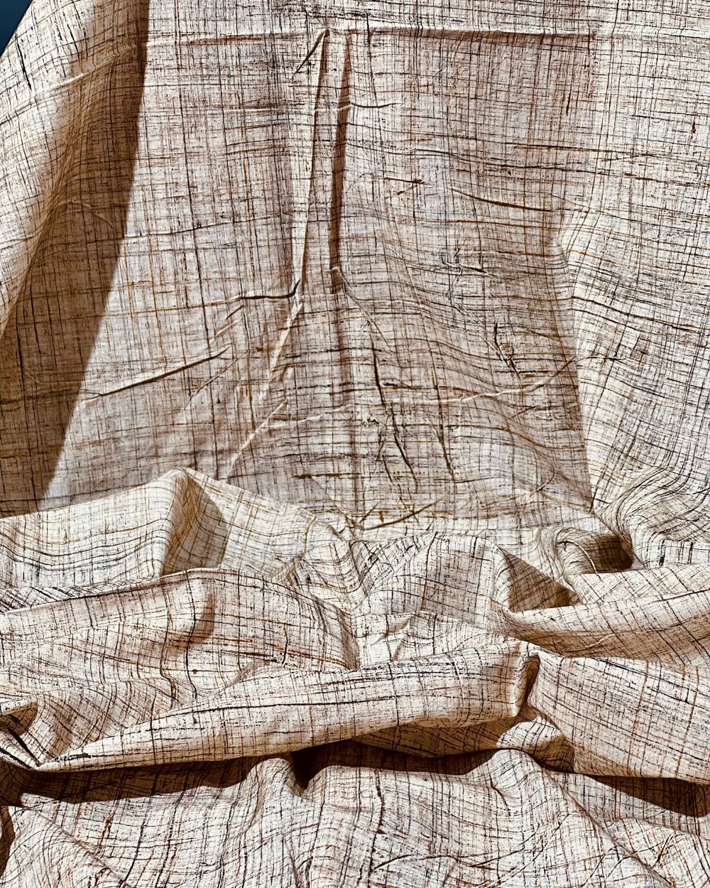 Cotton Brush Batik Plain Off White Colour 44 Inches Width