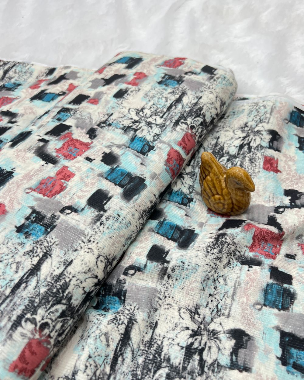 Printed Shimmer Bali Cotton Multicolor 44 Inches Width