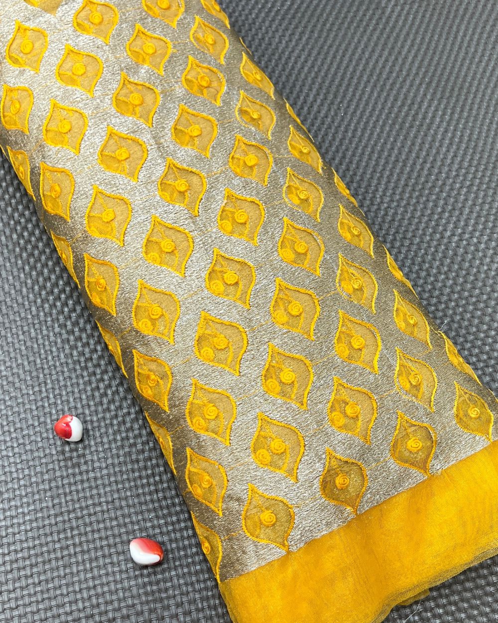 Twill Net Work Yellow Colour 46 Inches Width