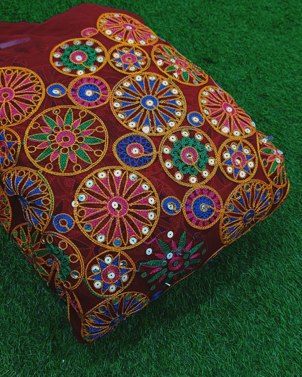 Georgette Gamthi Rajasthani Maroon (Multicolor) Colour 42 Inches Width