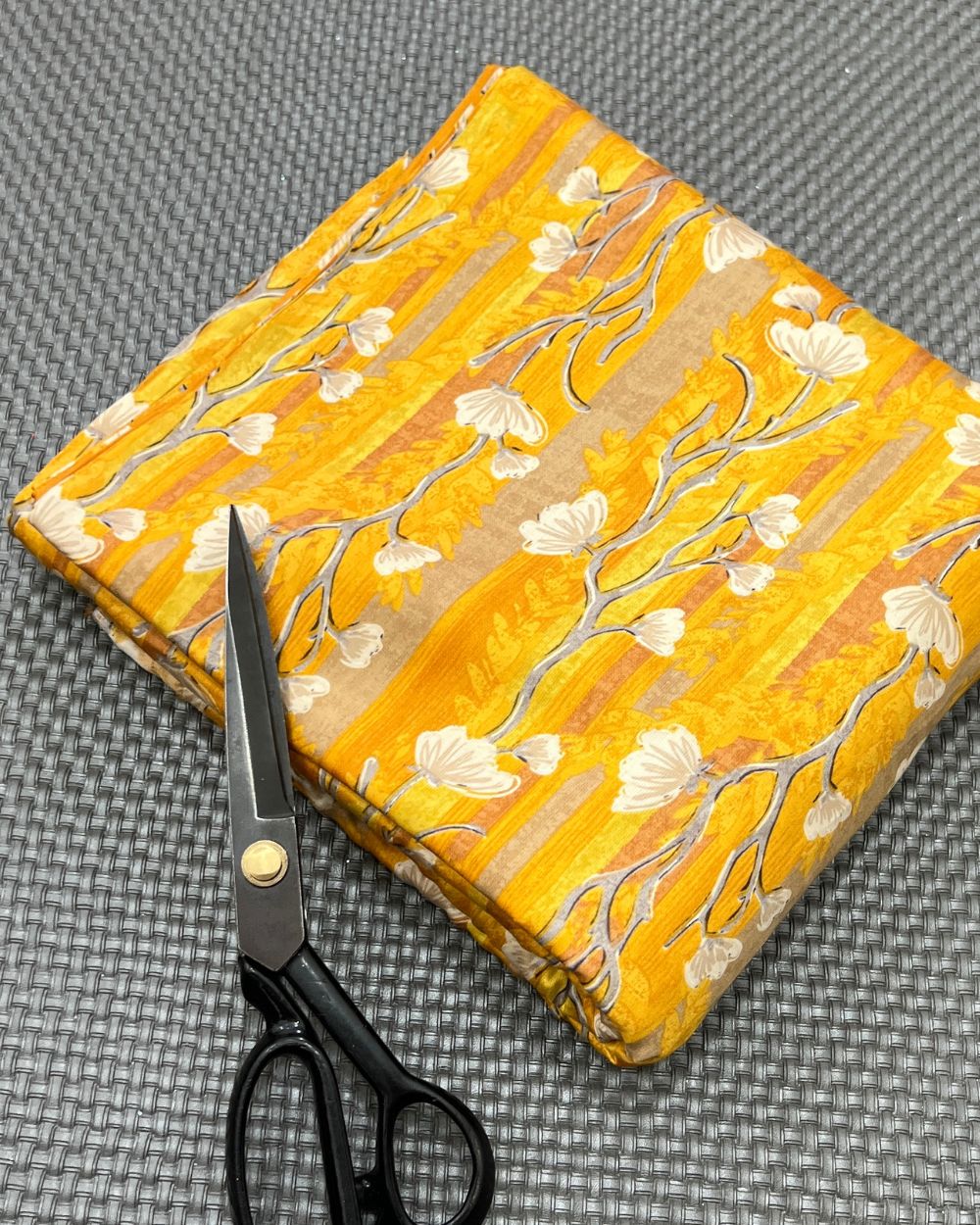 Printed Glazed Cotton Mango Yellow Colour 42 Inches Width