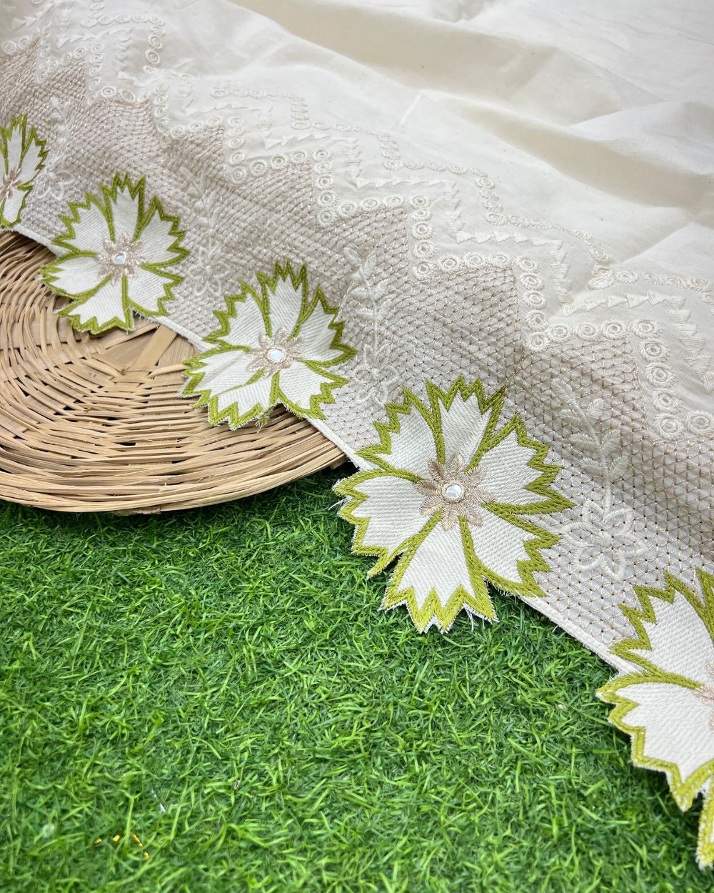 Kora Cotton with Cut Work Border Mehandi Green Colour 42 Inches Width