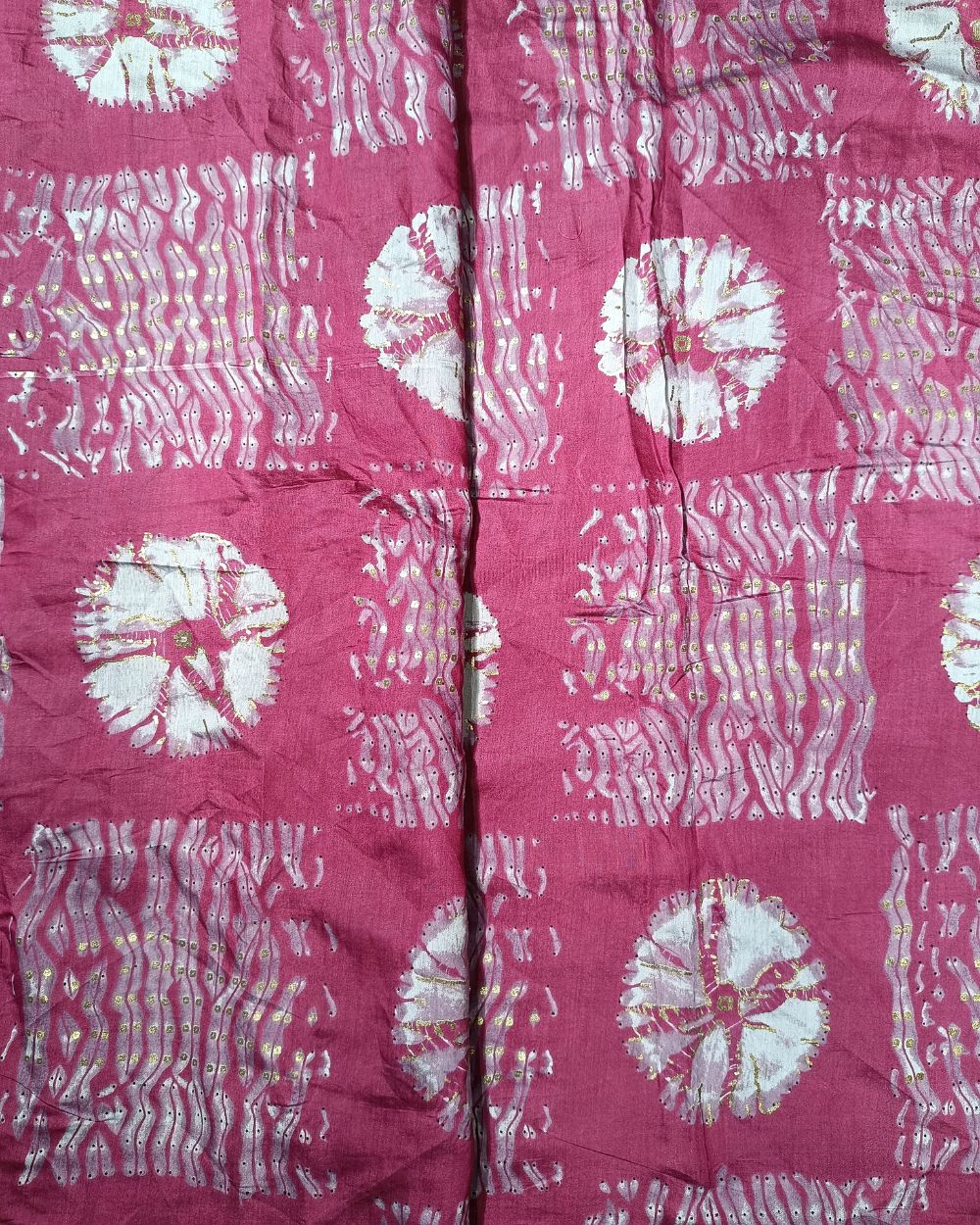 Printed Muslin (Foil) Rouge Pink Colour 44 Inches Width