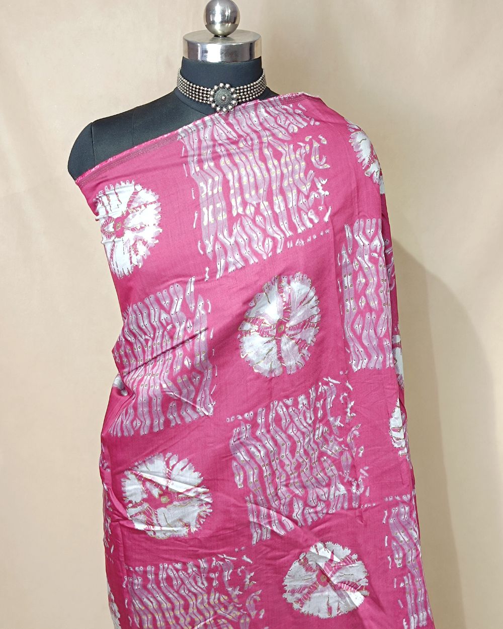 Printed Muslin (Foil) Rouge Pink Colour 44 Inches Width