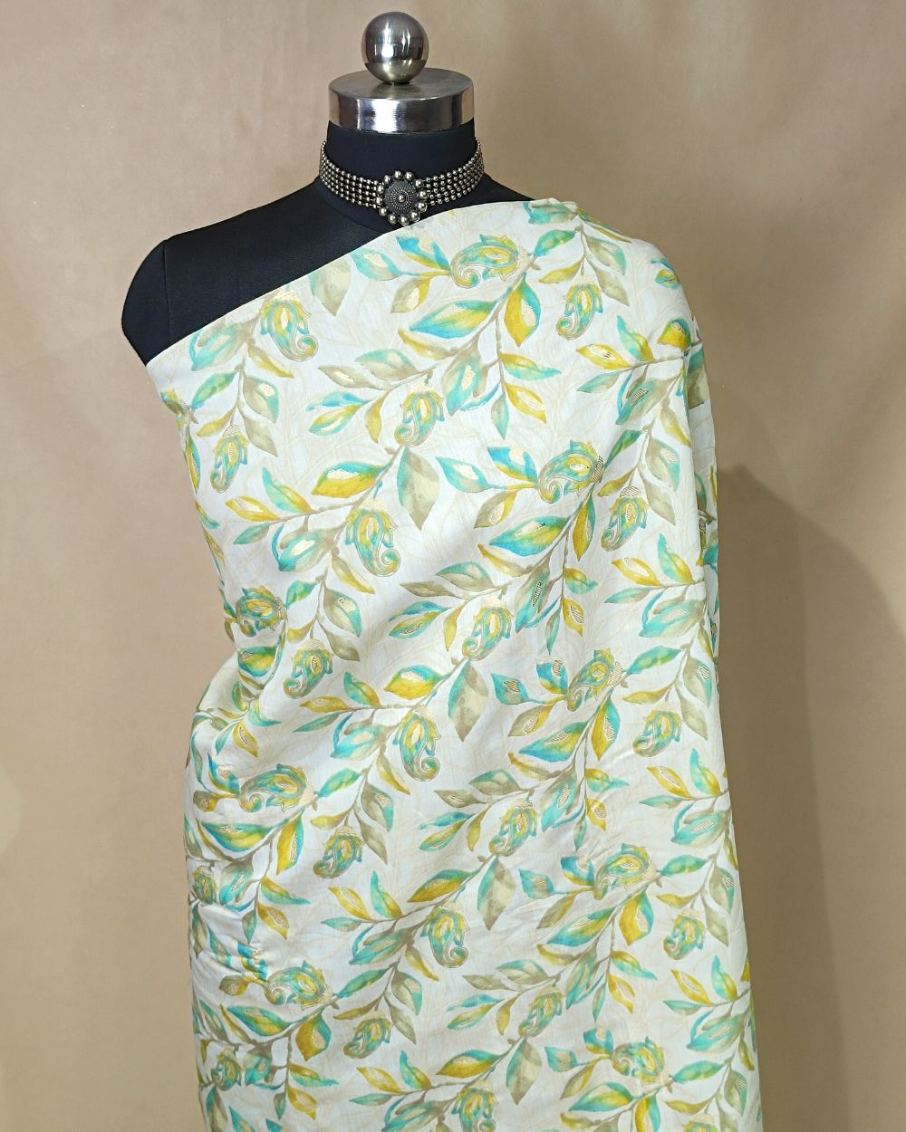 Printed Muslin (Foil) Off White Colour 44 Inches Width