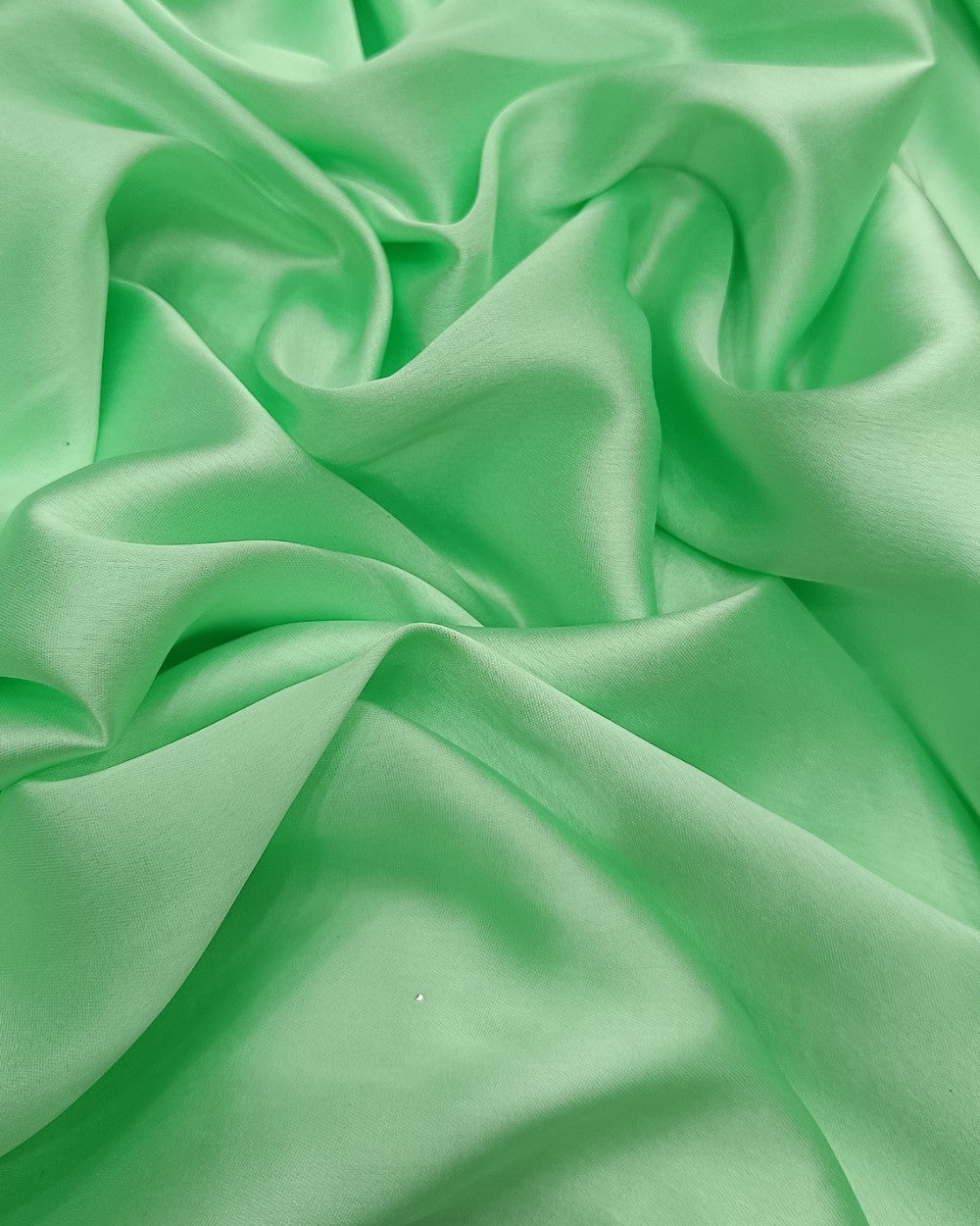 Plain Japan Satin Pista Colour 42 Inches Width
