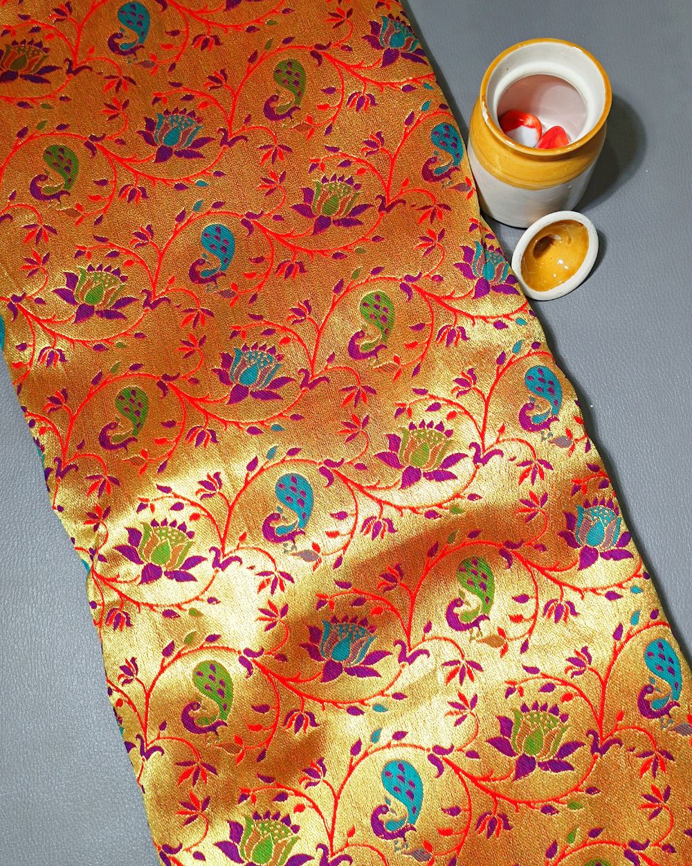 Jacquard Brocade Paithani Multicolor 44 Inches Width