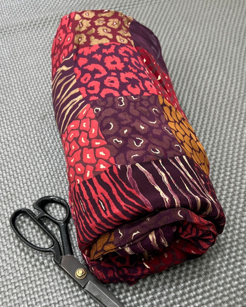 Printed Chinnon Multicolor 42 Inches Width