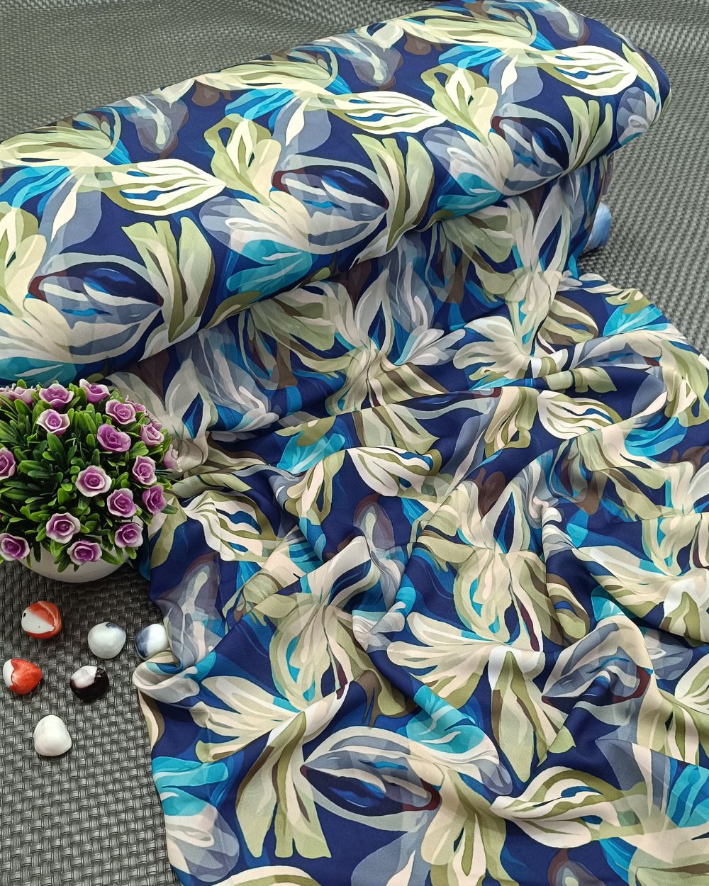 Printed Fiona Navy Blue Colour 44 Inches Width