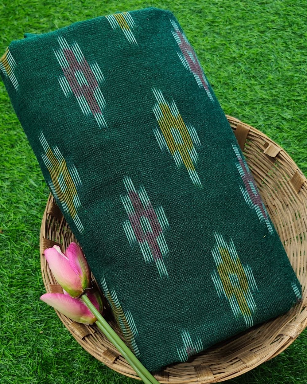 Woven Pure Cotton Ikat Green Colour 42 Inches Width
