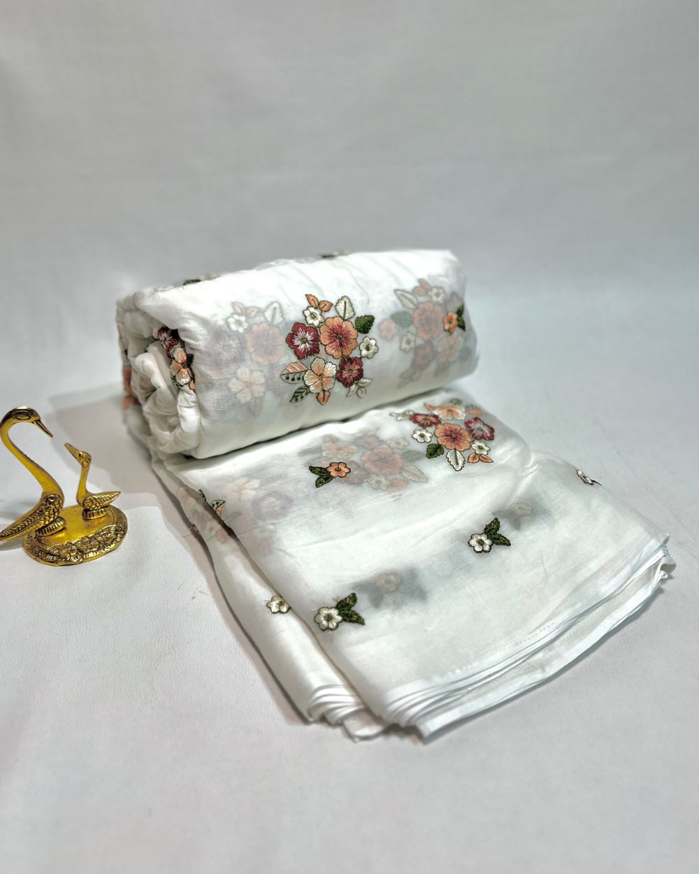 Mal Cotton with Thread Work White Colour 42 Inches Width