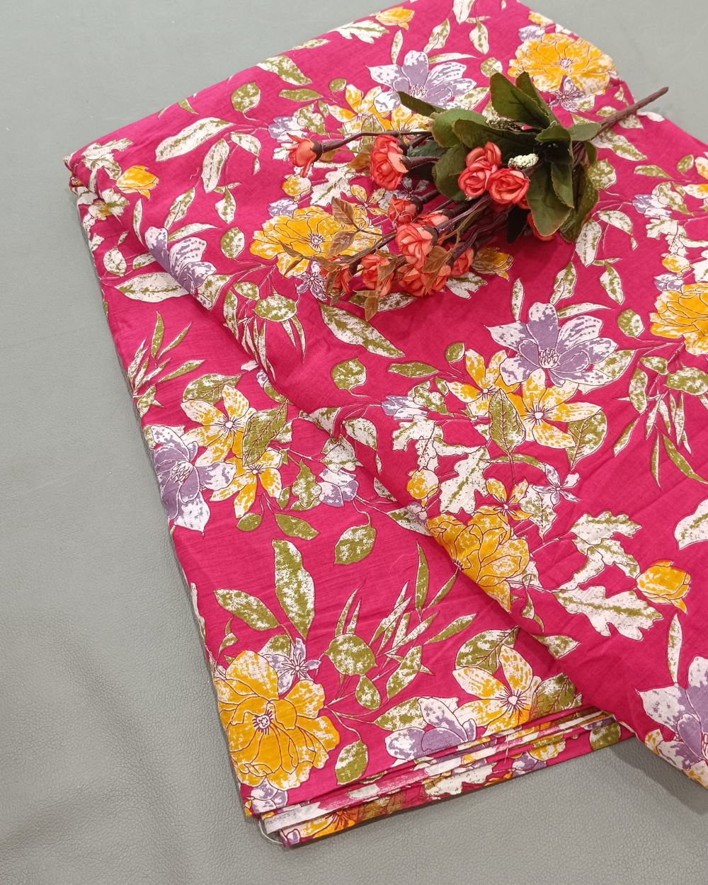 Printed Cambric Cotton Rani Pink Colour 42 Inches Width