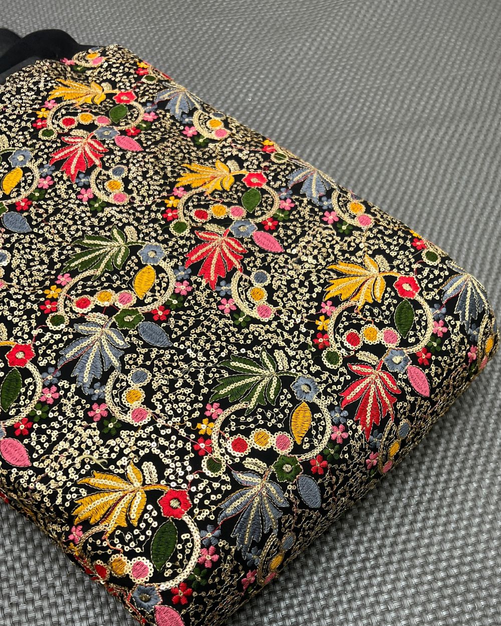 Georgette Work Black Colour 42 Inches Width