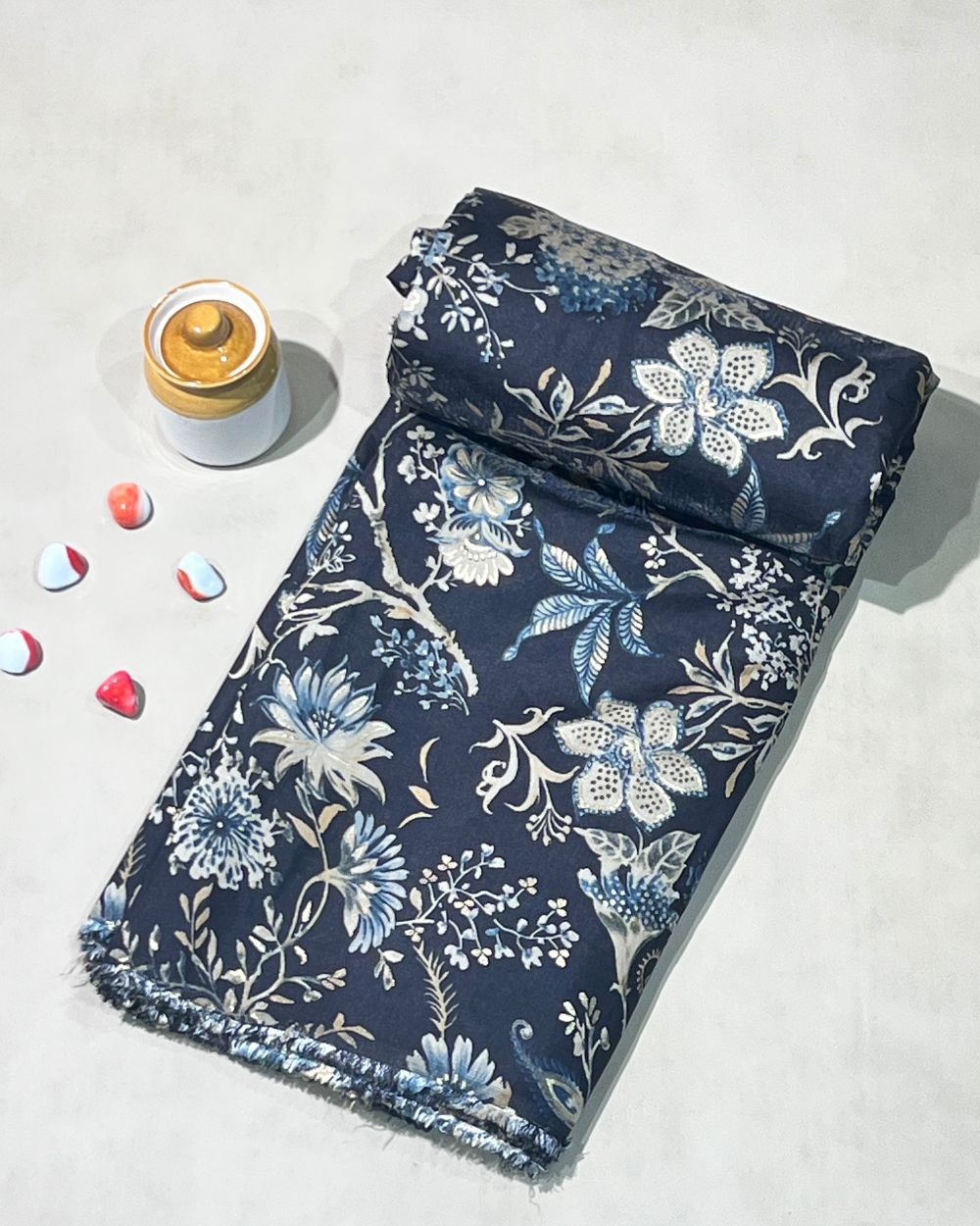 Printed Muslin (Foil) Black Colour 44 Inches Width