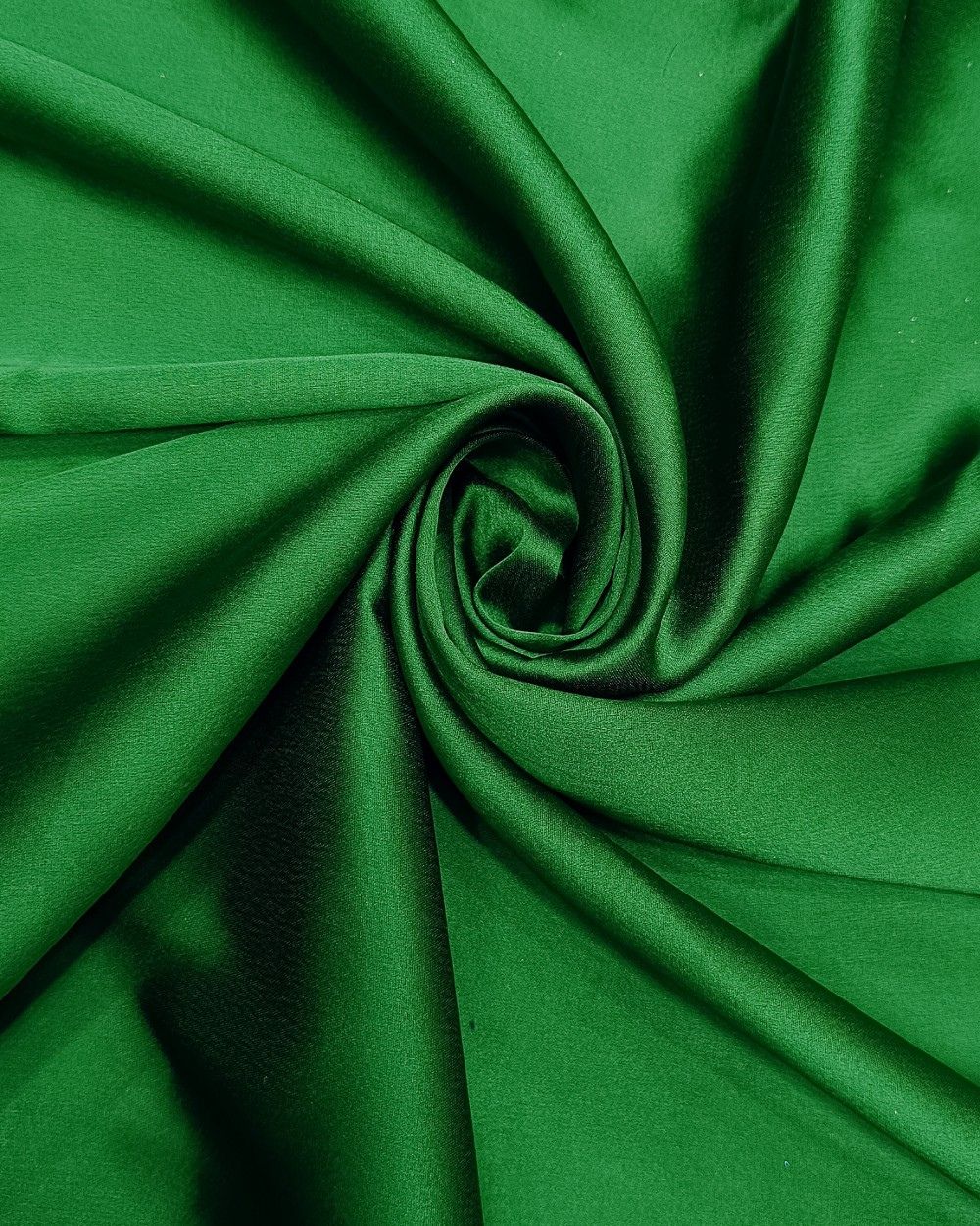 Plain Japan Satin Green Colour 42 Inches Width