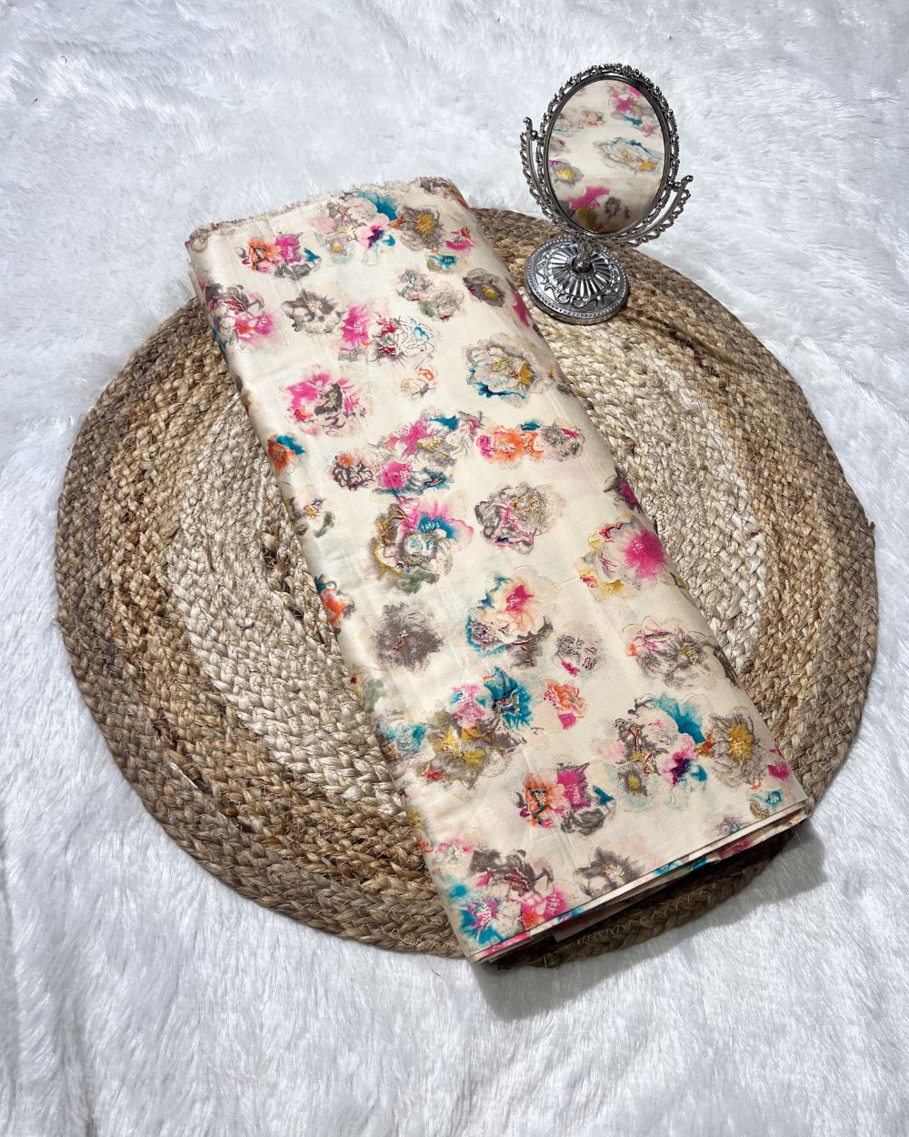 Printed Glaze Cotton Cream Colour 42 Inches Width