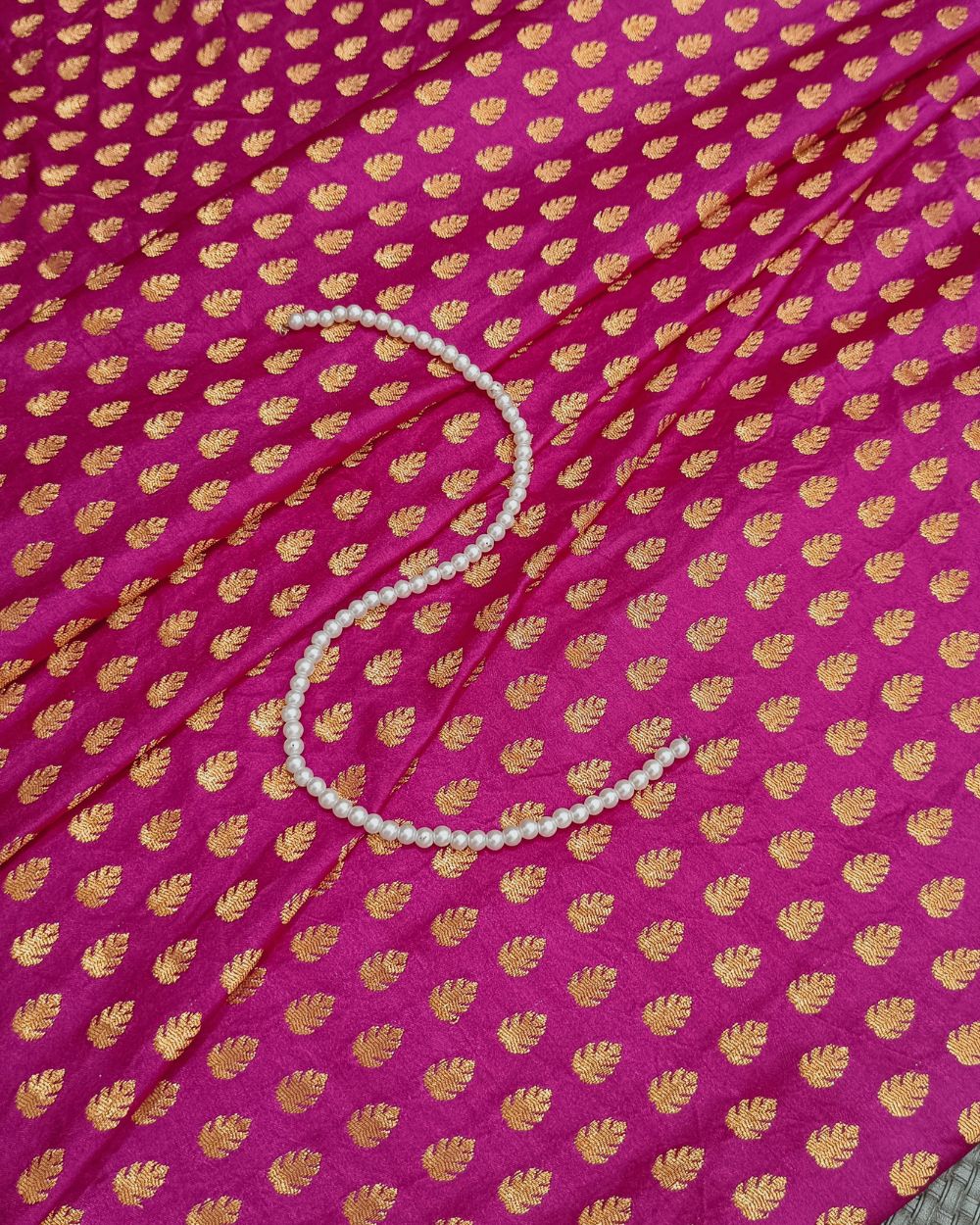 Banarasi Dark Pink Colour 42 Inches Width