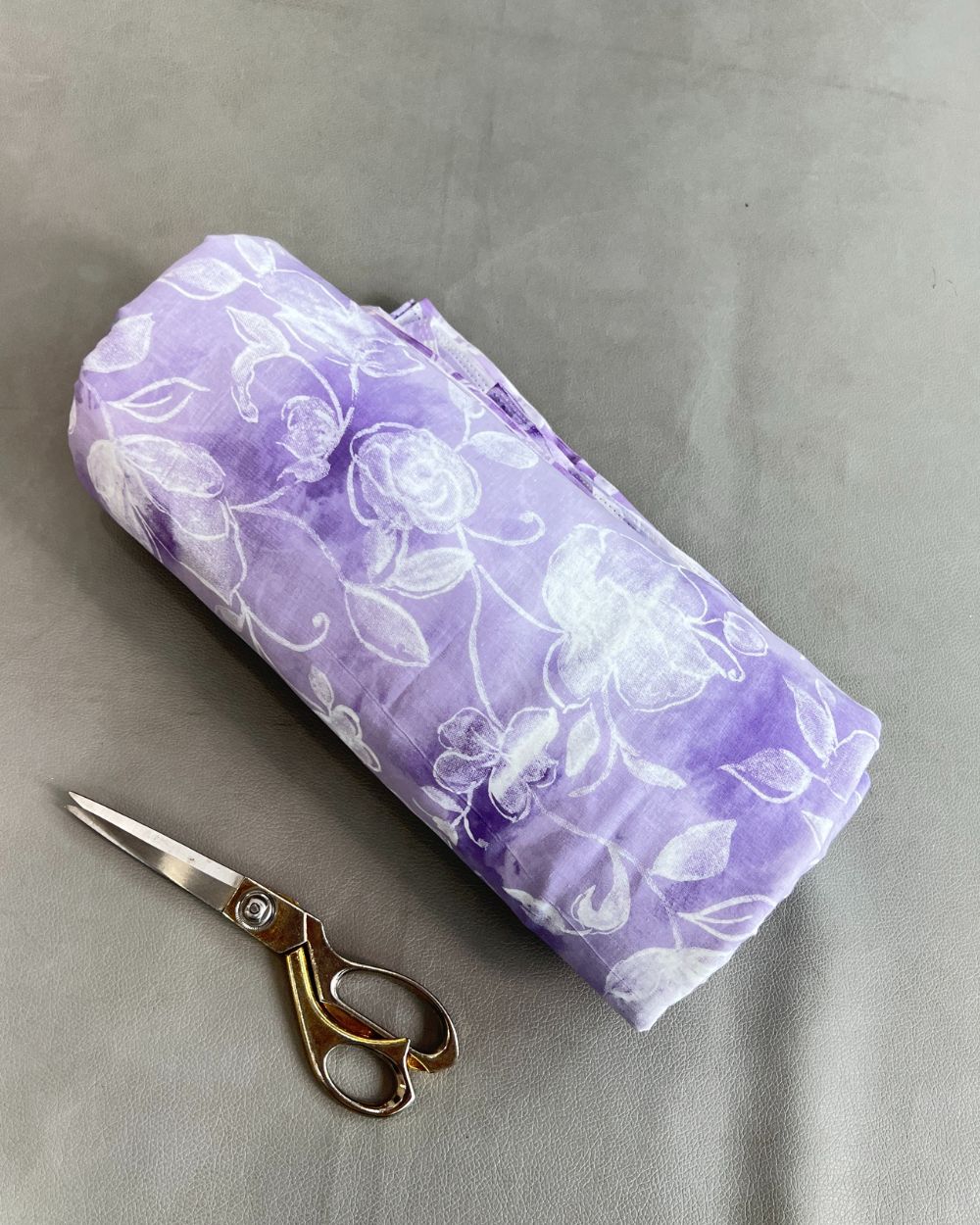 Printed Cotton Lavender Colour 45 Inches Width