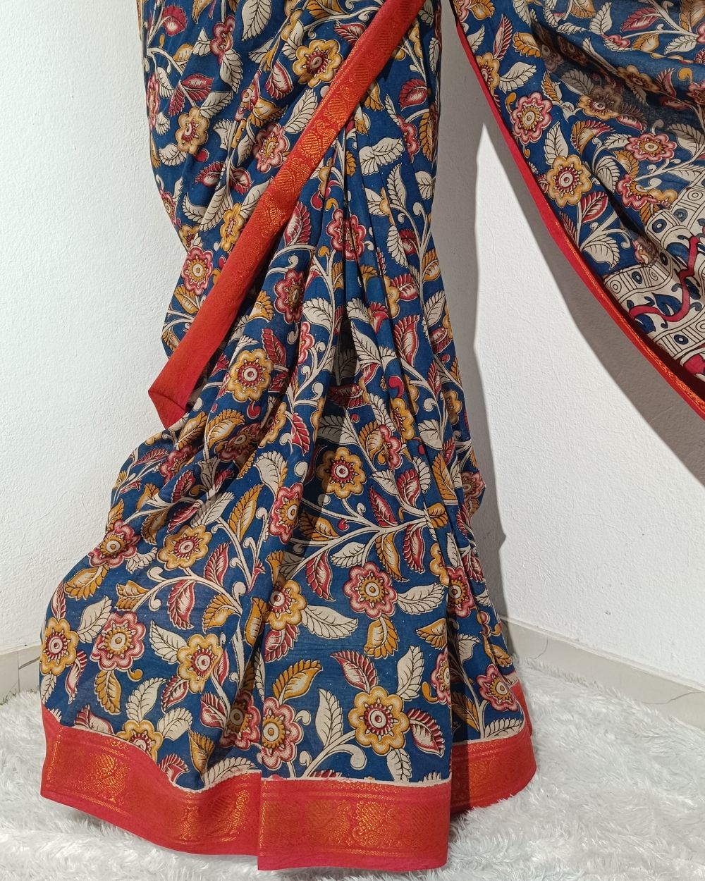 Hand Block Printed Cotton Kalamkari Saree with Blouse Piece Blue Colour 46 Inches Width