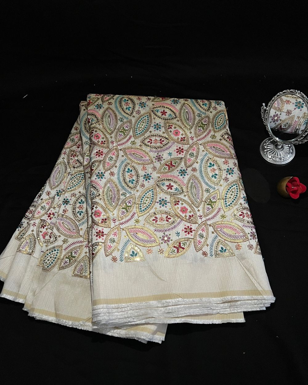 Mulberry Work Pearl White (Multicolor) 44 Inches Width