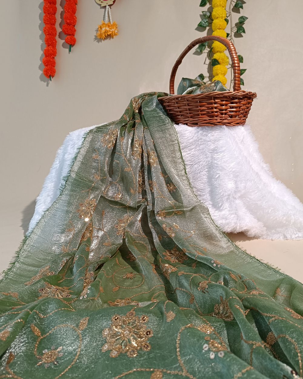 Gold Crush Work Pastel Pista Colour 48 Inches Width