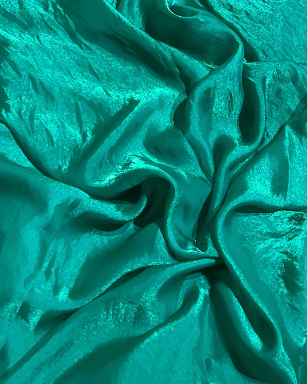 Plain Space Silk (Fendy Satin) Peacock Green Colour 45 Inches Width