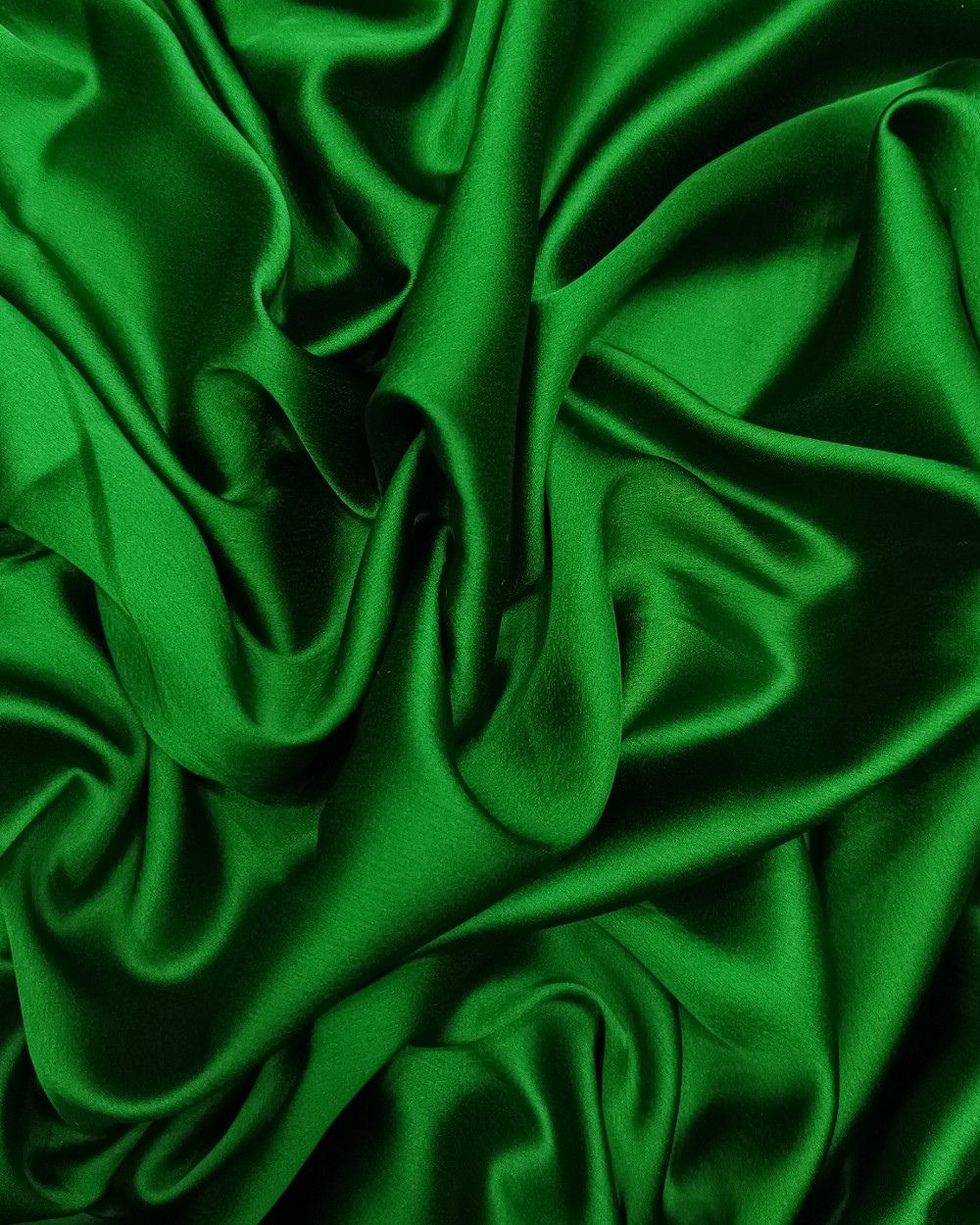 Plain Japan Satin Green Colour 42 Inches Width