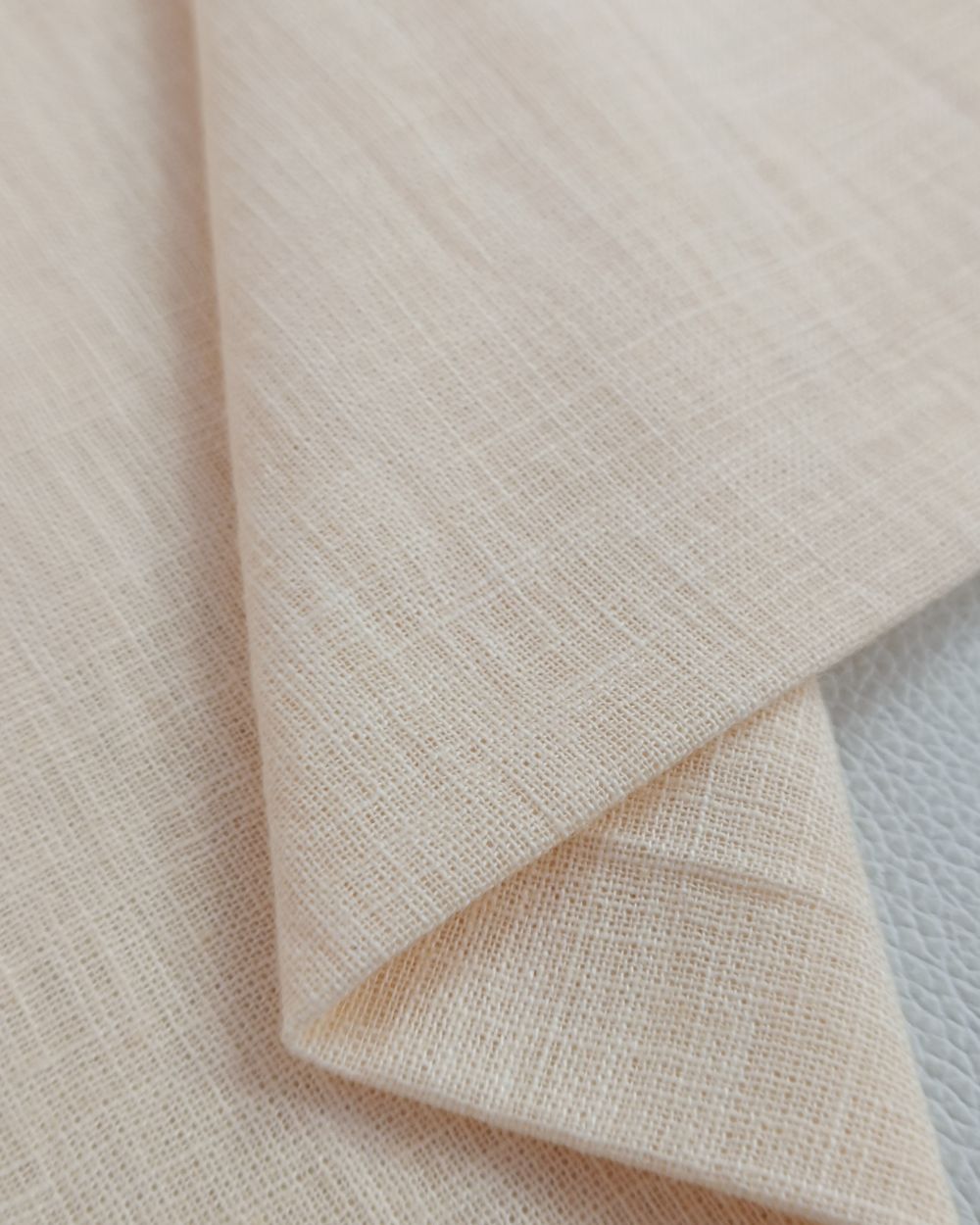 Plain Cotton Linen Light Cream Colour 43 Inches Width