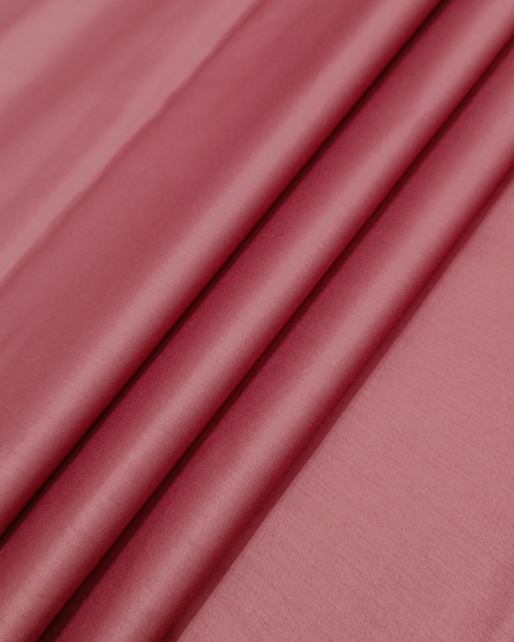 Plain Glaze-Cotton Flamingo Pink Colour 42 Inches Width
