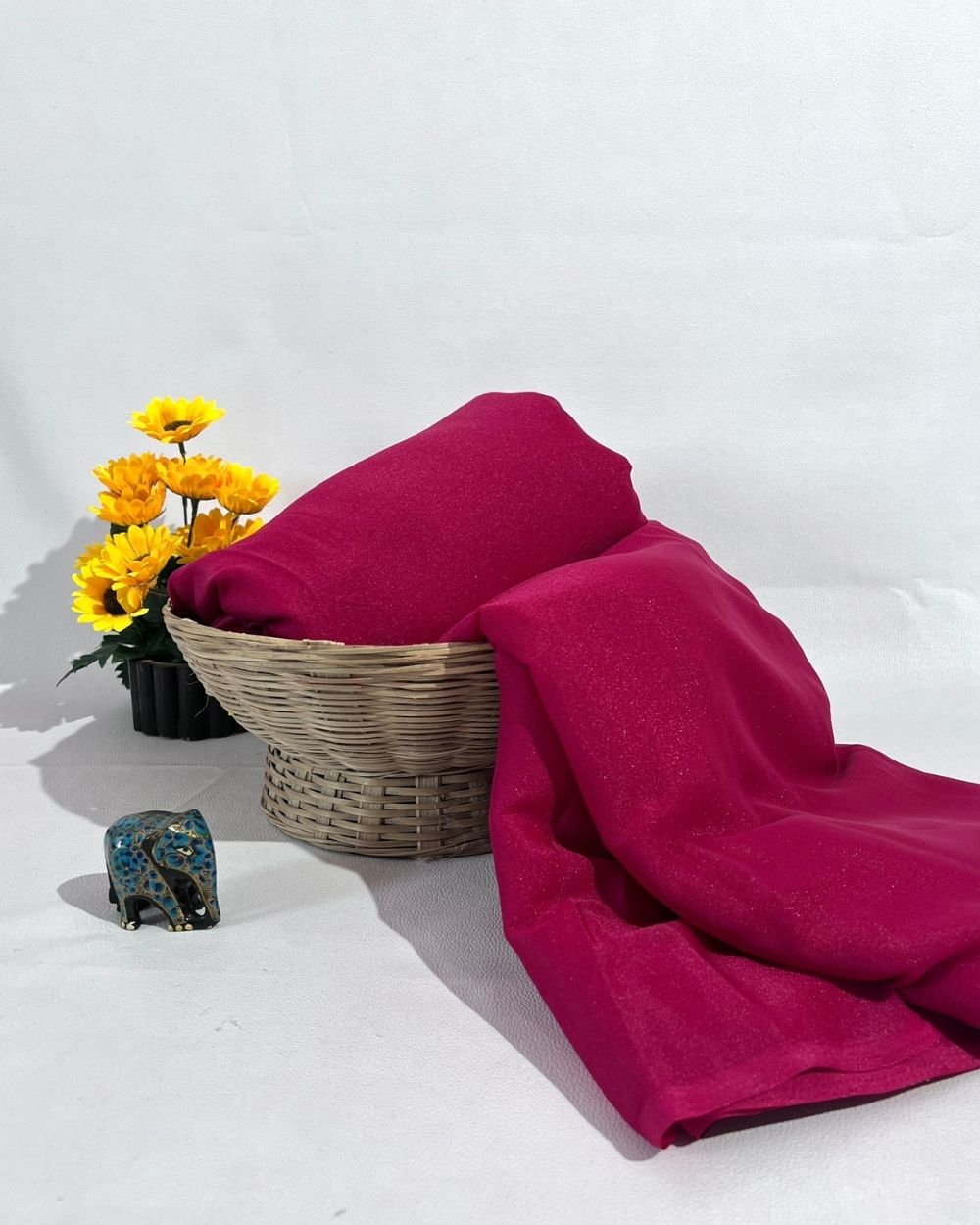 Plain Star Georgette Pink Colour 44 Inches Width