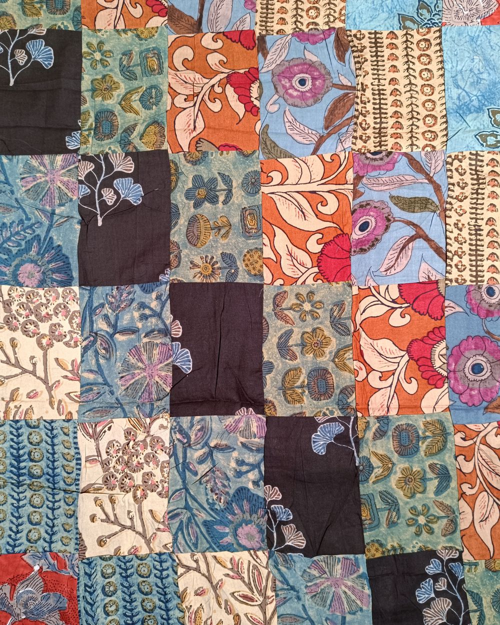 Printed Cotton  Patchwork Quilt Multicolor 42 Inches Width