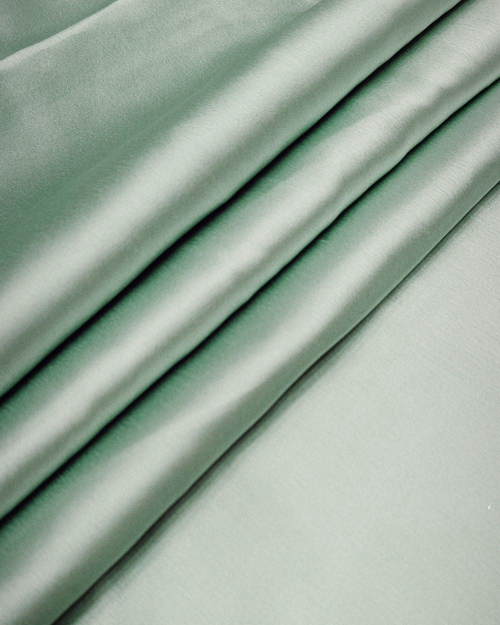 Plain Japan Satin Mint Colour 42 Inches Width