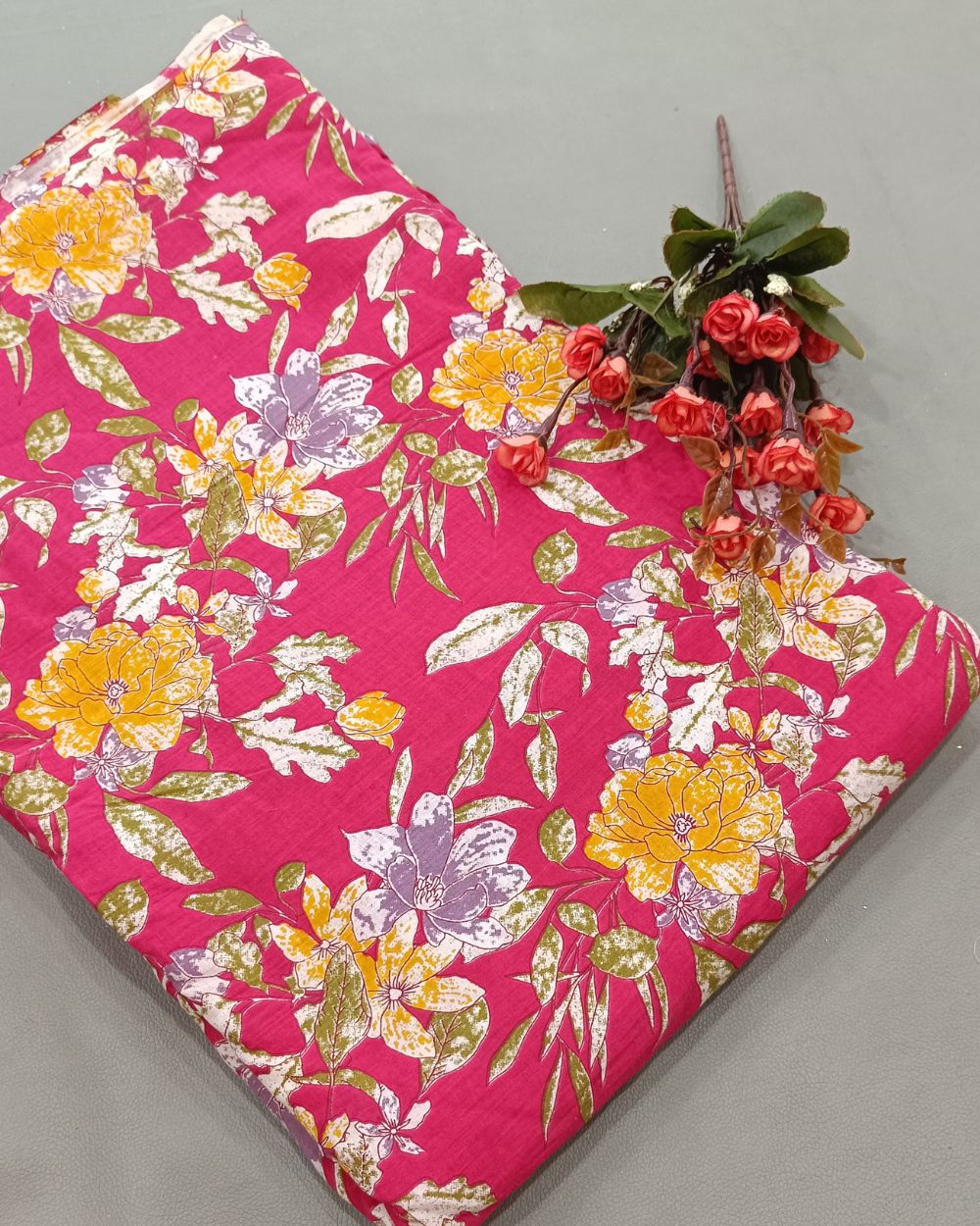 Printed Cambric Cotton Rani Pink Colour 42 Inches Width