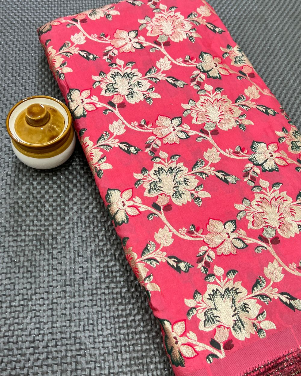 Jacquard Brocade Peach Pink Colour 45 Inches Width