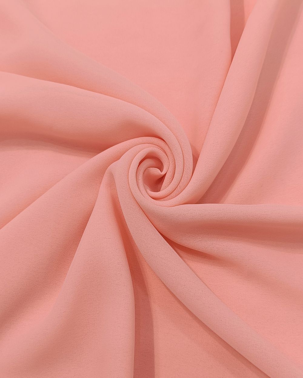 Plain Georgette Strawberry Cream Colour 44 Inches Width