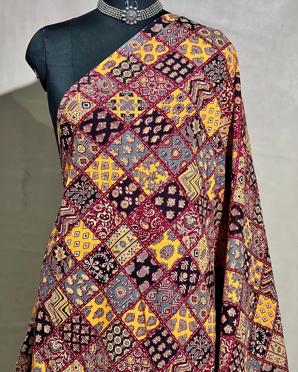 Printed Cotton Fabric Multicolor 42 Inches Width