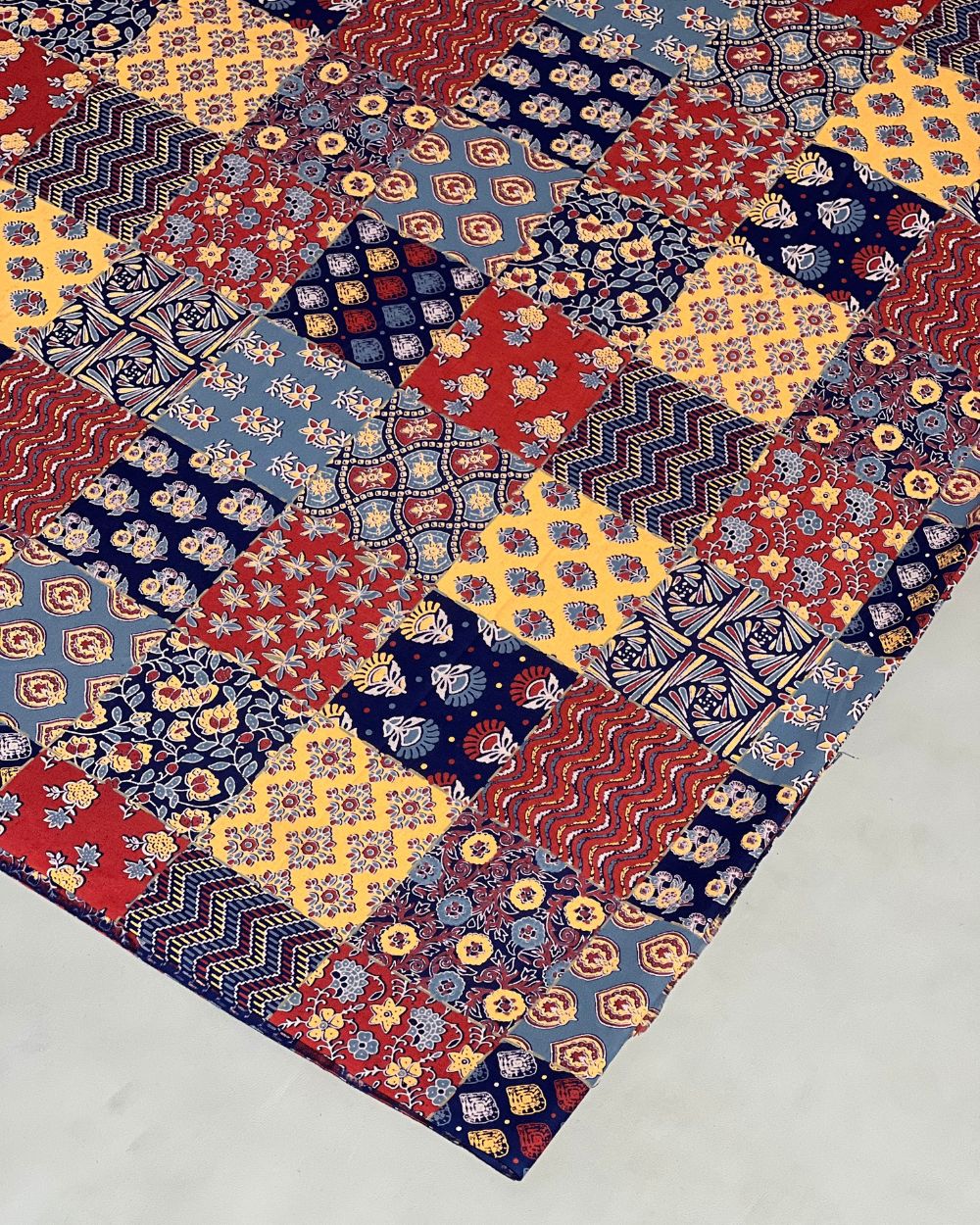 Printed Cotton Fabric Multicolor 42 Inches Width