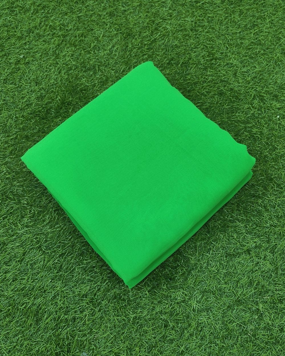 Plain Georgette Neon Green Colour 44 Inches Width