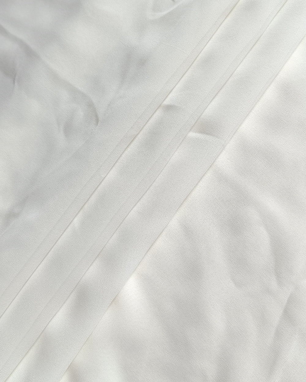 Plain Georgette Off White Colour 44 Inches Width