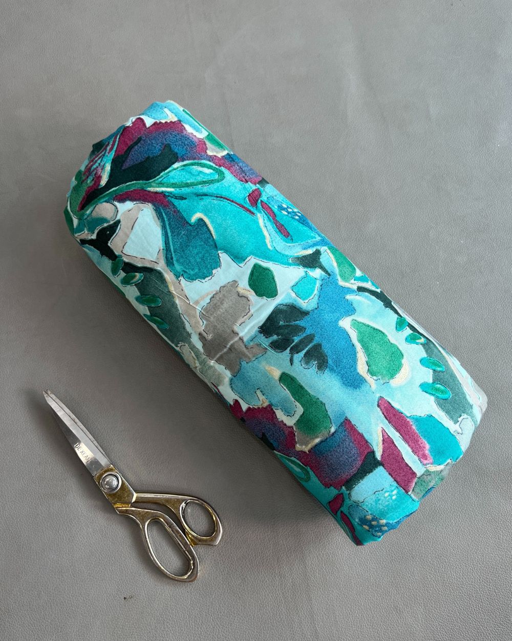 Printed Muslin (Foil) Turquoise Colour 45 Inches Width