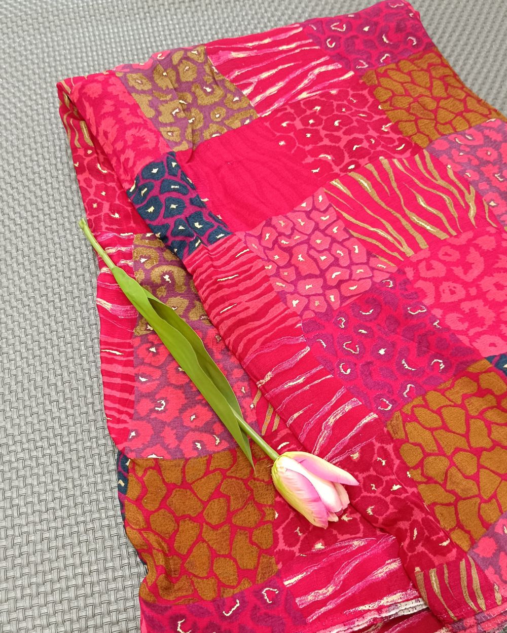 Printed Chinnon Pink Colour 42 Inches Width