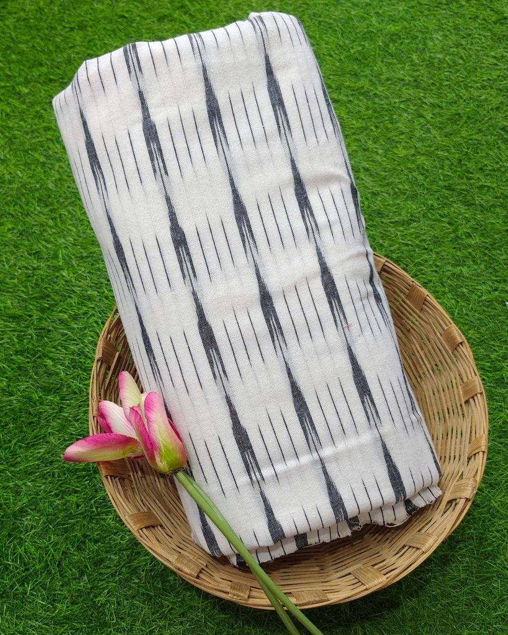 Woven Pure Cotton Ikat White Colour 42 Inches Width