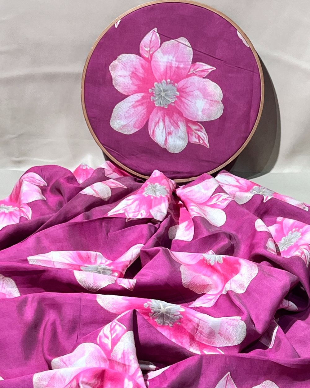 Printed Muslin (Foil) Onion Pink Colour 44 Inches Width