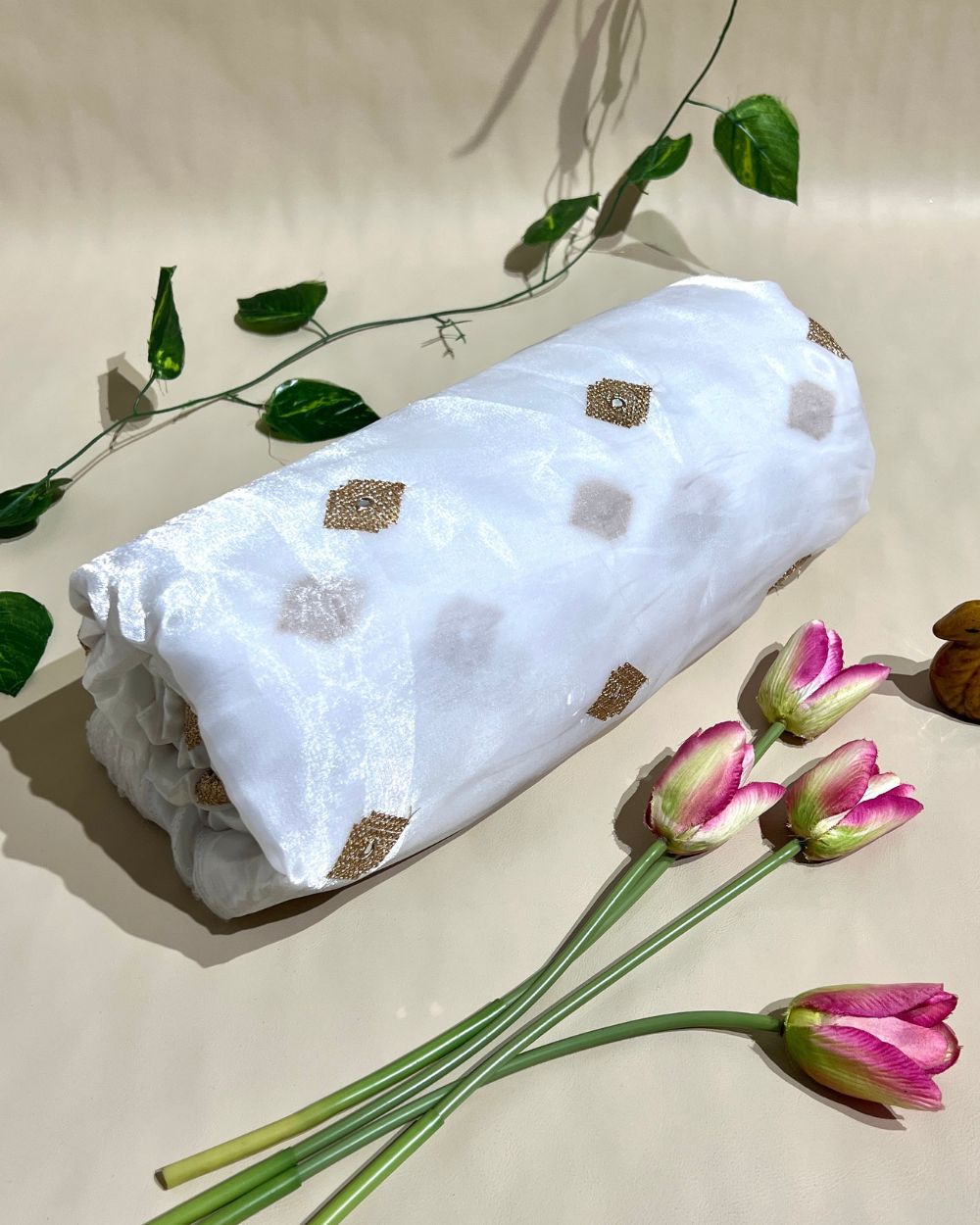 Jimmy Choo Work White Colour 45 Inches Width