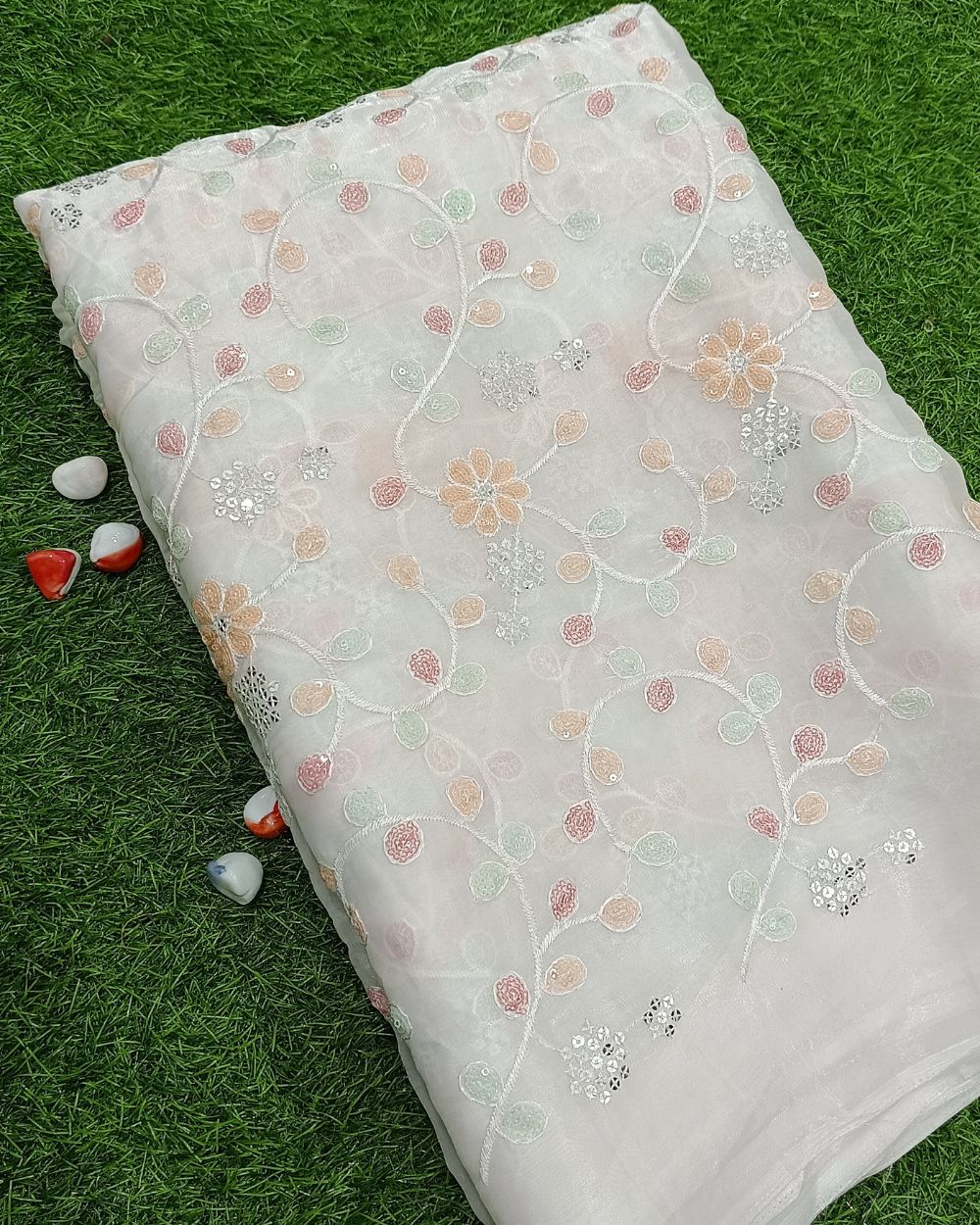 Jimmy Choo Work White Colour 43 Inches Width