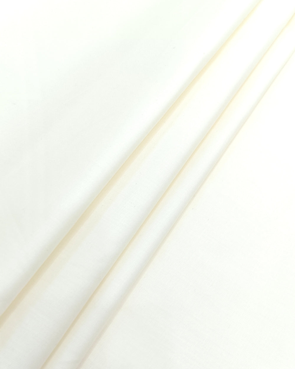 Plain Glaze-Cotton Off White Colour 42 Inches Width