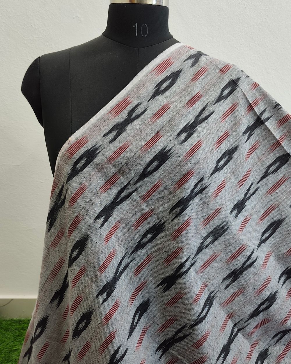 Woven Pure Cotton Ikat Light Grey Colour 42 Inches Width