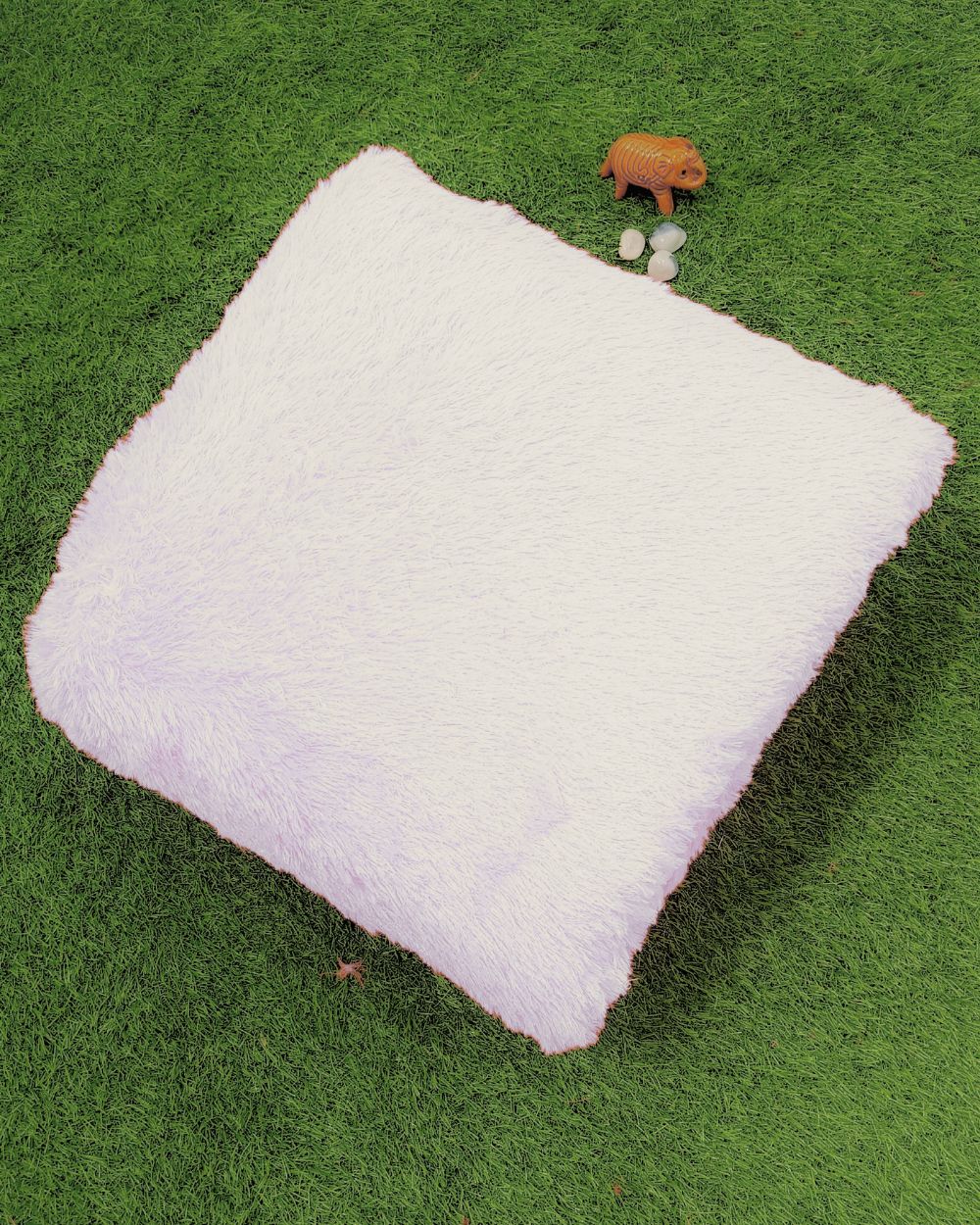 Imported Fur White Colour 60 Inches Width